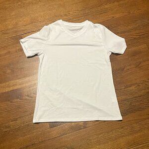 Amazon Basics White V-Neck T-Shirt- NWT